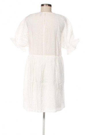 Šaty  Vero Moda, Velikost M, Barva Bílá, Cena  279,00 Kč