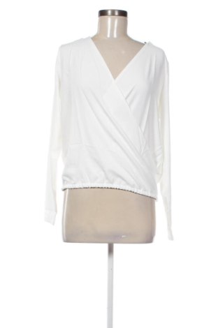 Bluză de femei Unbranded, Mărime M, Culoare Alb, Preț 86,99 Lei, #137170256