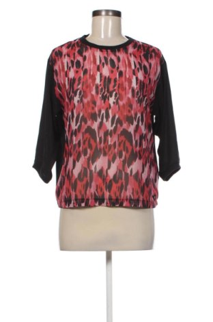 Bluză de femei Guess, Mărime L, Culoare Multicolor, Preț 131,23 Lei, #137207721