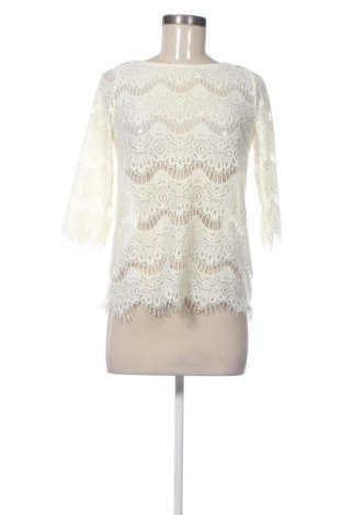 Bluză de femei Zara, Mărime M, Culoare Ecru, Preț 80,53 Lei, #137236932