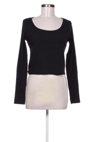 Dámská halenka Pull&Bear, Velikost XL, Barva Černá, Cena  409,00 Kč, #137273993
