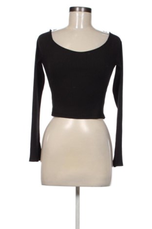 Bluză de femei Bershka, Mărime M, Culoare Negru, Preț 31,49 Lei, #137276943