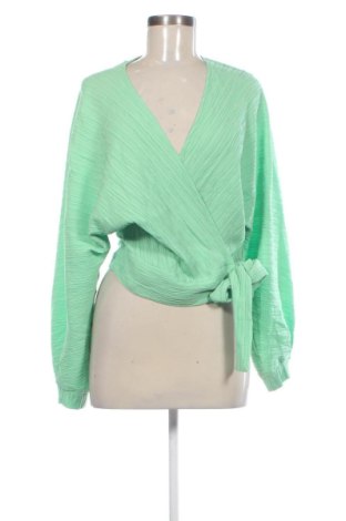 Дамска блуза Lindex, Размер M, Цвят Зелен, Цена 6,26 €, #137257676