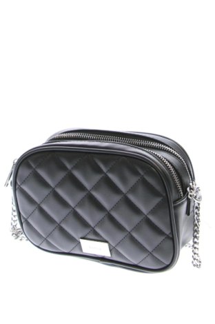 Dámska kabelka  Bershka, Farba Čierna, Cena  16,44 €, #137008940