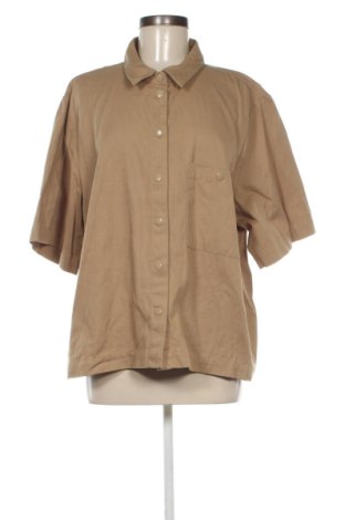 Cămașă de femei Koi, Mărime XXL, Culoare Bej, Preț 120,48 Lei, #137235326