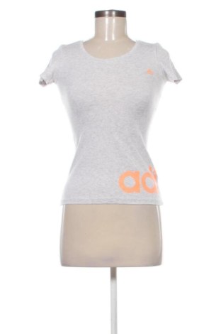 Tricou de femei Adidas, Mărime XS, Culoare Gri, Preț 89,23 Lei, #137253341