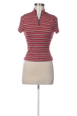 Tricou de femei No Boundaries, Mărime S, Culoare Multicolor, Preț 52,49 Lei, #137263207