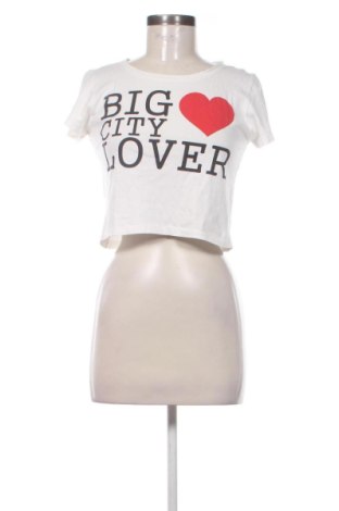 Γυναικείο t-shirt Pull&Bear, Μέγεθος S, Χρώμα Λευκό, Τιμή 9,00 €, #137248933