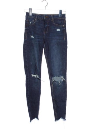 Blugi de femei Bershka, Mărime S, Culoare Albastru, Preț 68,24 Lei, #137235151