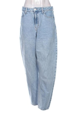 Blugi de femei H&M, Mărime M, Culoare Albastru, Preț 78,74 Lei, #137237814