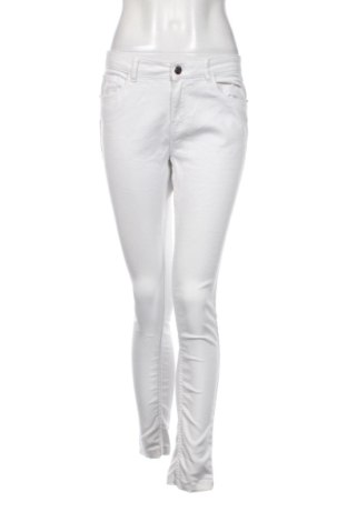 Blugi de femei Vero Moda, Mărime M, Culoare Alb, Preț 57,74 Lei, #137239314