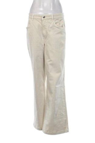 Damen Jeans Clockhouse, Größe L, Farbe Beige, Preis 13,00 €, #137239881