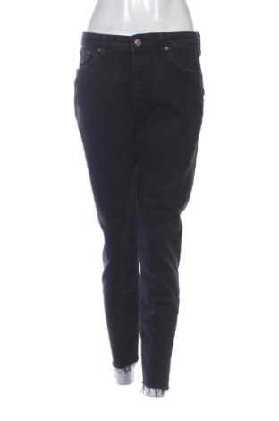 Дамски дънки Zara, Размер L, Цвят Черен, Цена 12,96 €, #137251664