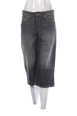 Damskie jeansy Weekday, Rozmiar M, Kolor Szary, Cena 89,52 zł, #137253807