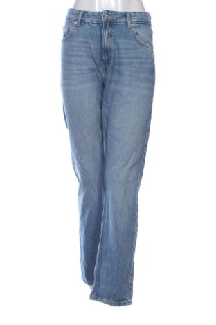 Blugi de femei Bershka, Mărime S, Culoare Albastru, Preț 100,00 Lei, #137257349