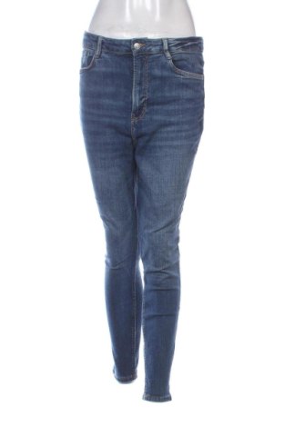 Blugi de femei Zara, Mărime L, Culoare Albastru, Preț 72,00 Lei, #137257449
