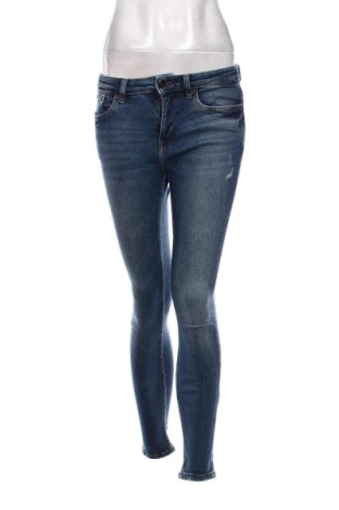 Blugi de femei Zara, Mărime M, Culoare Albastru, Preț 78,74 Lei, #137258981