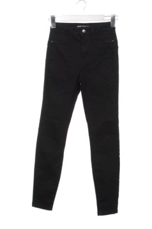 Blugi de femei Cropp, Mărime XXS, Culoare Negru, Preț 58,00 Lei, #137259114