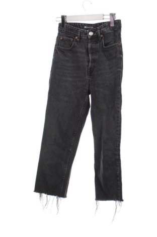 Blugi de femei Zara, Mărime S, Culoare Negru, Preț 94,48 Lei, #137260902