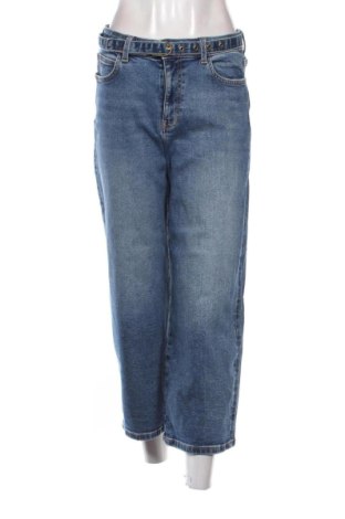Blugi de femei Zara, Mărime M, Culoare Albastru, Preț 78,74 Lei, #137261739
