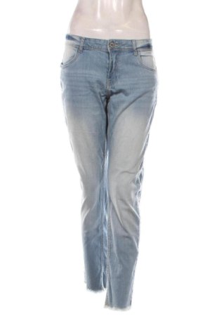 Blugi de femei Denim 1982, Mărime XL, Culoare Albastru, Preț 57,74 Lei, #137263337