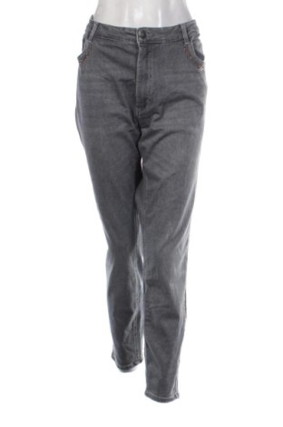 Damen Jeans ONLY Carmakoma, Größe XXL, Farbe Grau, Preis 39,99 €, #137263523