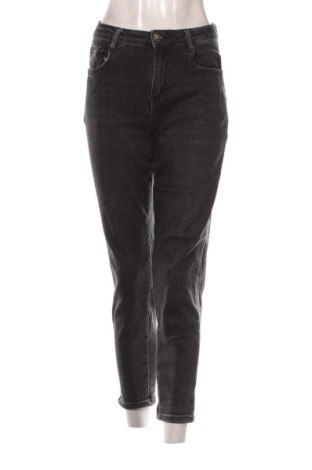Blugi de femei Unbranded, Mărime S, Culoare Gri, Preț 52,49 Lei, #137263589