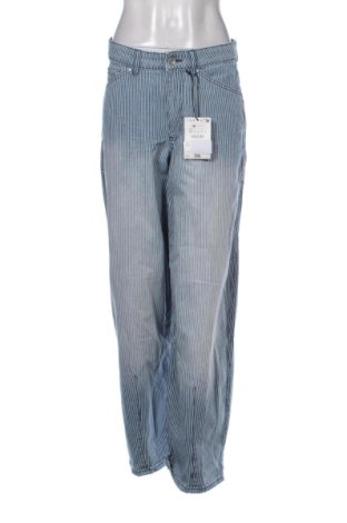 Blugi de femei Bershka, Mărime M, Culoare Multicolor, Preț 145,29 Lei, #137265133