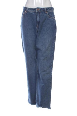 Blugi de femei Vero Moda, Mărime M, Culoare Albastru, Preț 41,99 Lei, #137266255
