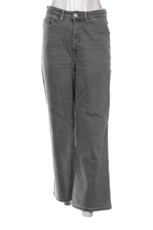 Blugi de femei H&M, Mărime M, Culoare Gri, Preț 47,24 Lei, #137267338
