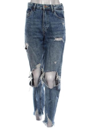 Дамски дънки Bershka, Размер S, Цвят Син, Цена 19,00 €, #137267501