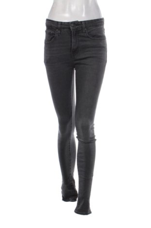 Dámske džínsy  Levi's, Veľkosť S, Farba Sivá, Cena  39,95 €, #137272448