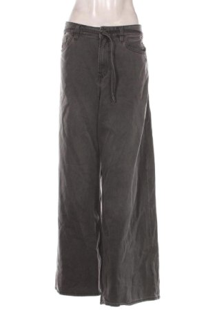 Damskie jeansy Lefties, Rozmiar XL, Kolor Szary, Cena 42,75 zł, #137253444