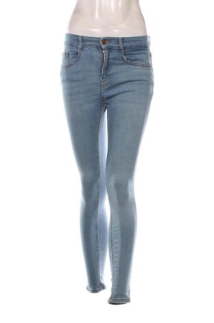Blugi de femei Pull&Bear, Mărime M, Culoare Albastru, Preț 62,99 Lei, #137263353