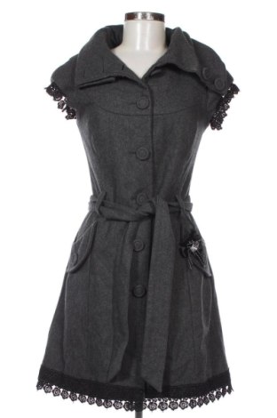 Vestă de femei Soaked In Luxury, Mărime XS, Culoare Gri, Preț 120,73 Lei, #137256066