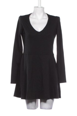 Kurzer Damenoverall Pretty Little Thing, Größe L, Farbe Schwarz, Preis € 16,99, #136828788