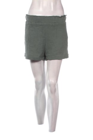 Pantaloni scurți de femei SHEIN, Mărime S, Culoare Verde, Preț 36,74 Lei, #137189376