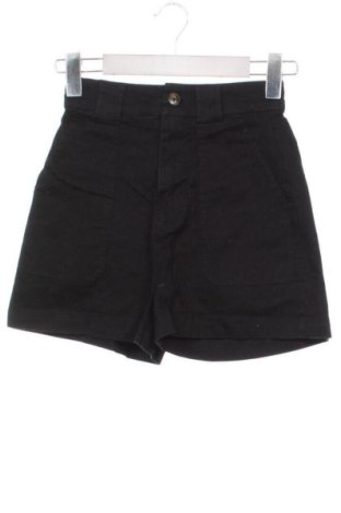 Дамски къс панталон Pull&Bear, Размер XS, Цвят Черен, Цена 6,00 €, #137216868