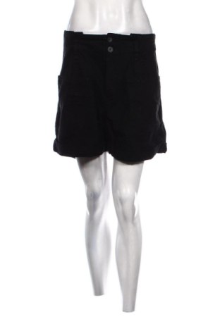 Дамски къс панталон Bershka, Размер M, Цвят Черен, Цена 11,58 €, #137237470