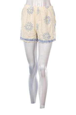 Pantaloni scurți de femei Trendyol, Mărime M, Culoare Multicolor, Preț 43,00 Lei, #137251399