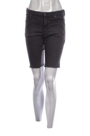 Pantaloni scurți de femei Scotch & Soda, Mărime M, Culoare Gri, Preț 190,54 Lei, #137259292