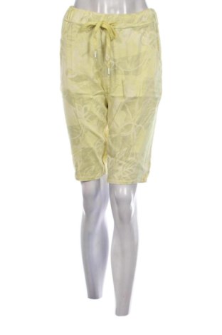 Pantaloni scurți de femei Unbranded, Mărime M, Culoare Galben, Preț 36,74 Lei, #137262657