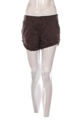 Pantaloni scurți de femei H&M, Mărime S, Culoare Maro, Preț 52,49 Lei, #137262913