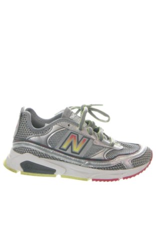 Дамски обувки New Balance, Размер 36, Цвят Многоцветен, Цена 85,00 €, #137187242