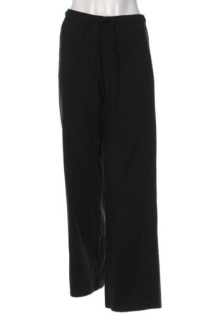 Дамски панталон Stradivarius, Размер S, Цвят Черен, Цена 17,00 €, #137243278