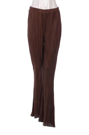 Дамски панталон Nly Trend, Размер L, Цвят Кафяв, Цена 16,00 €, #137249537