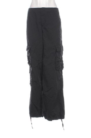 Pantaloni de femei Zara, Mărime M, Culoare Negru, Preț 62,99 Lei, #137270354