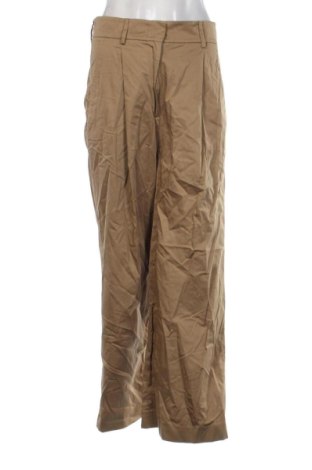 Pantaloni de femei Weekend Max Mara, Mărime M, Culoare Bej, Preț 341,19 Lei, #137227836