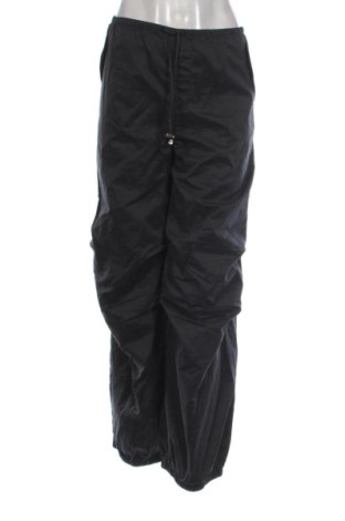 Pantaloni de femei H&M, Mărime L, Culoare Negru, Preț 86,00 Lei, #137246353