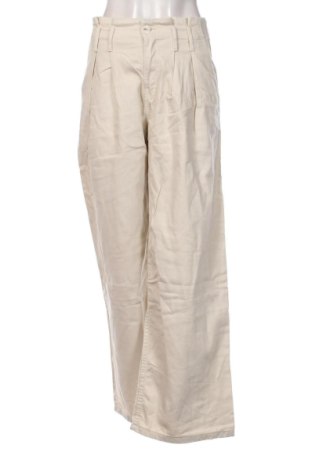 Pantaloni de femei Bershka, Mărime S, Culoare Ecru, Preț 57,74 Lei, #137271497